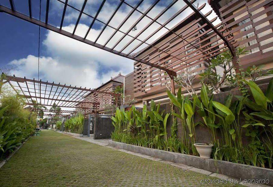 White Lotus Villas Seminyak エクステリア 写真