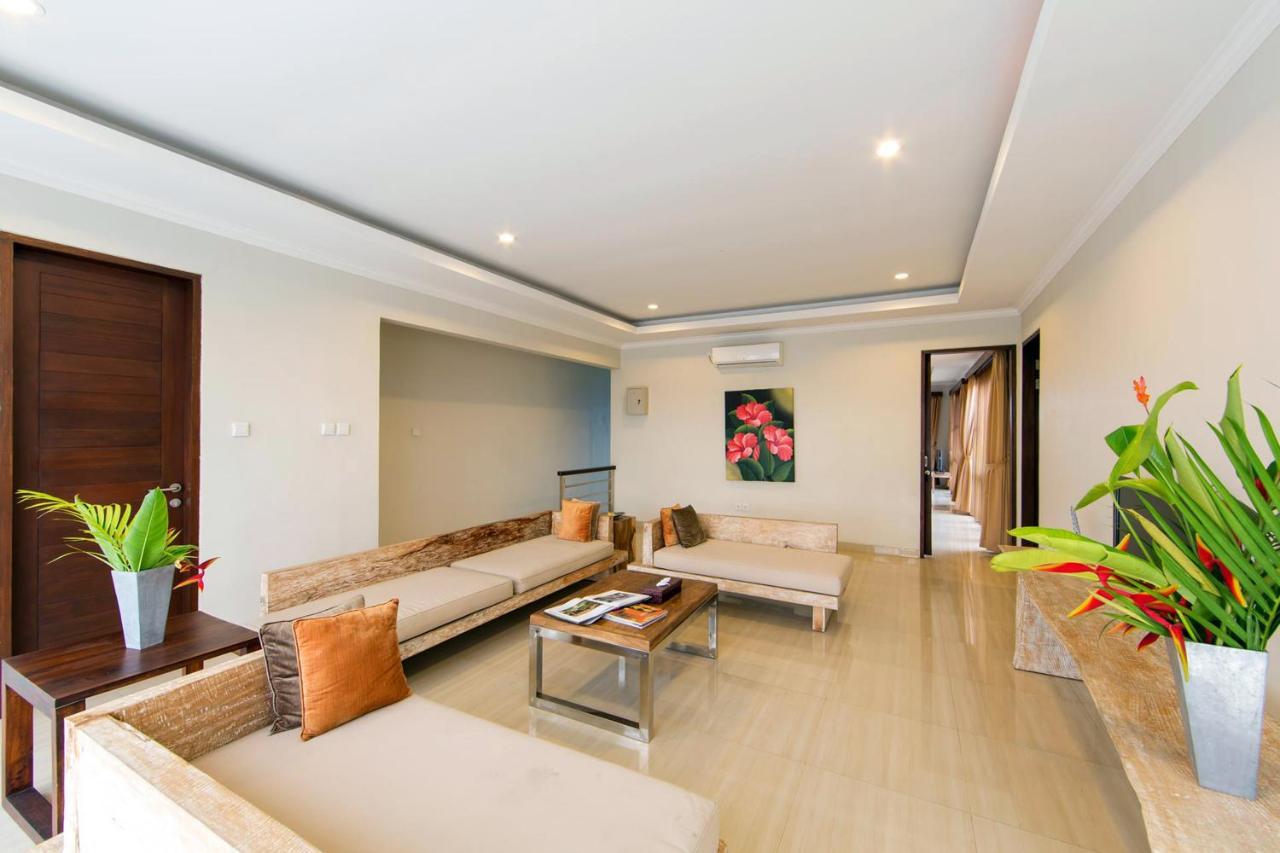 White Lotus Villas Seminyak エクステリア 写真