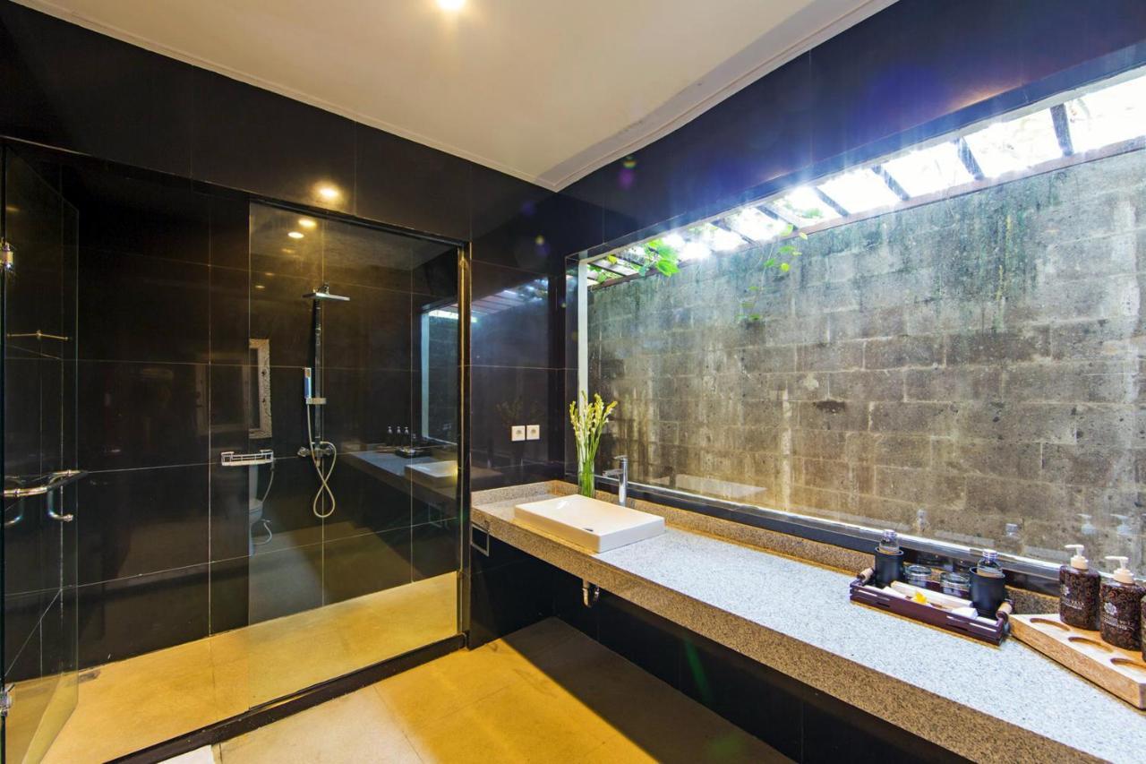 White Lotus Villas Seminyak エクステリア 写真