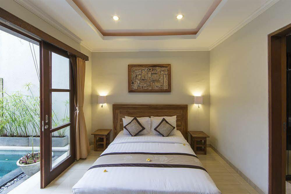 White Lotus Villas Seminyak エクステリア 写真