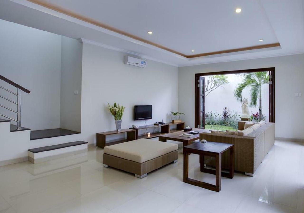 White Lotus Villas Seminyak エクステリア 写真